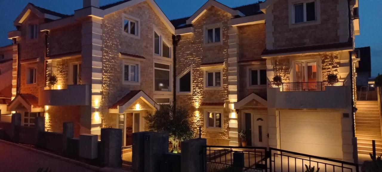 42° North Apartments Tivat Exterior foto